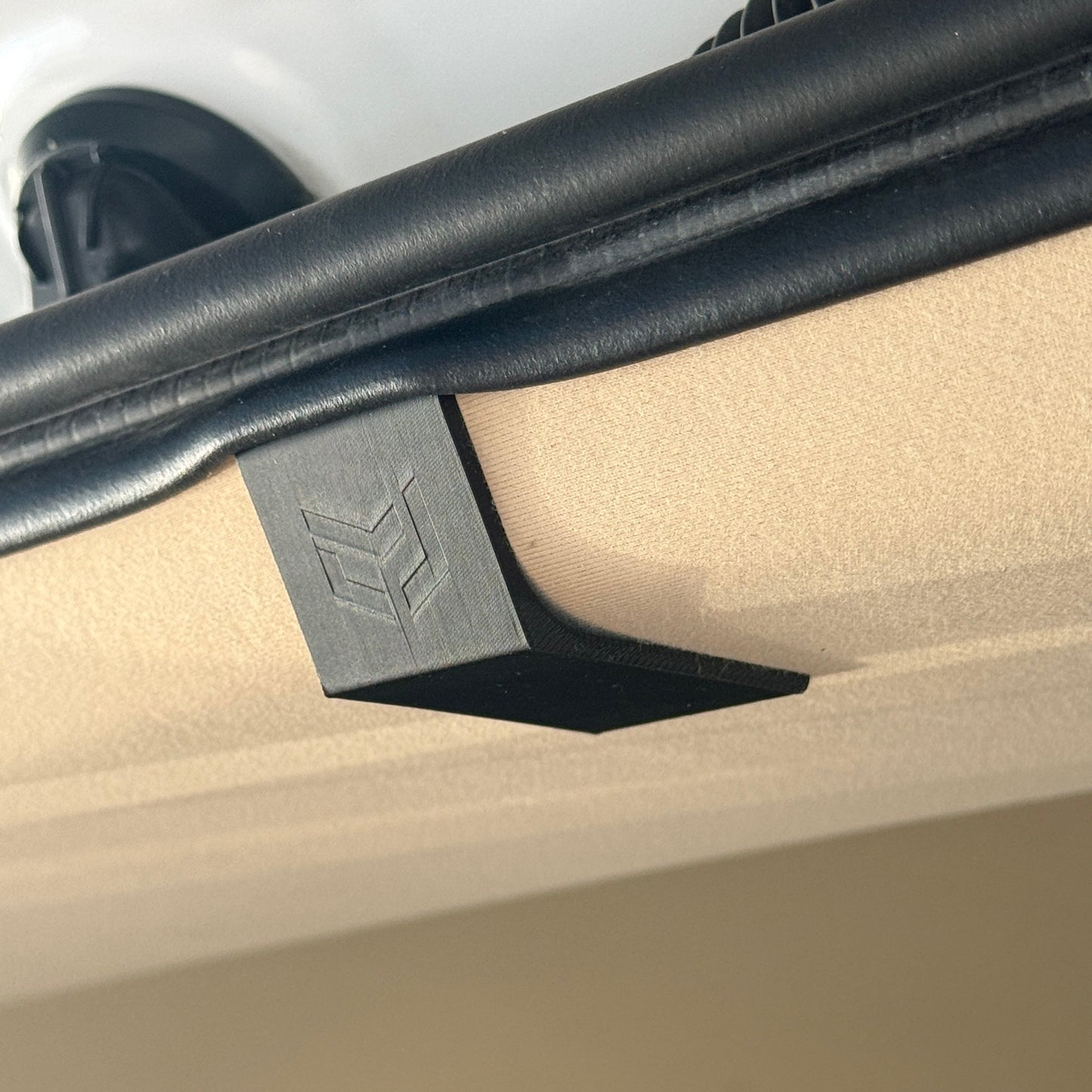 2008-2015 3rd gen Lexus LX570 Rear Dash Camera Mount