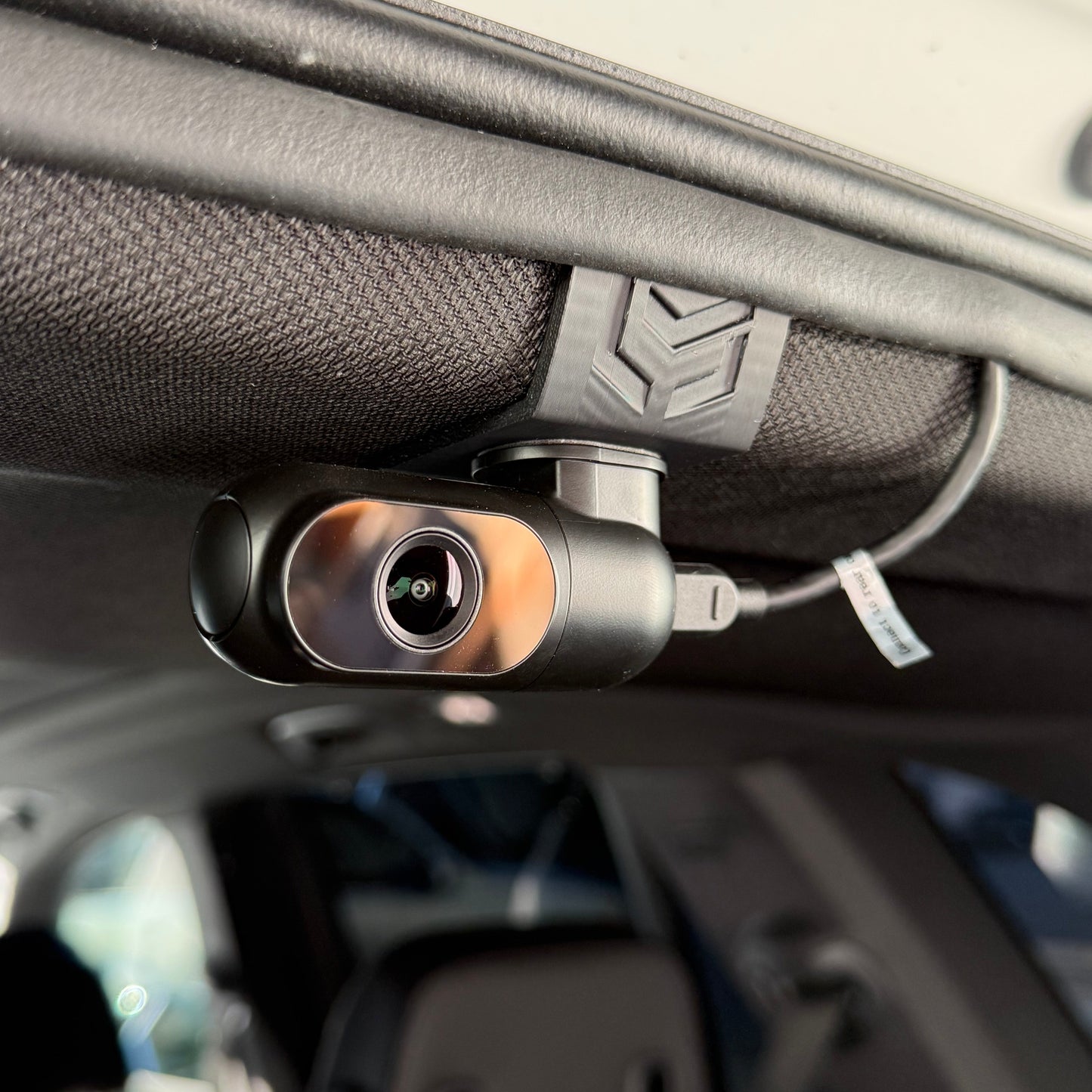 2019+ BMW X5 Rear Dash Camera Mount