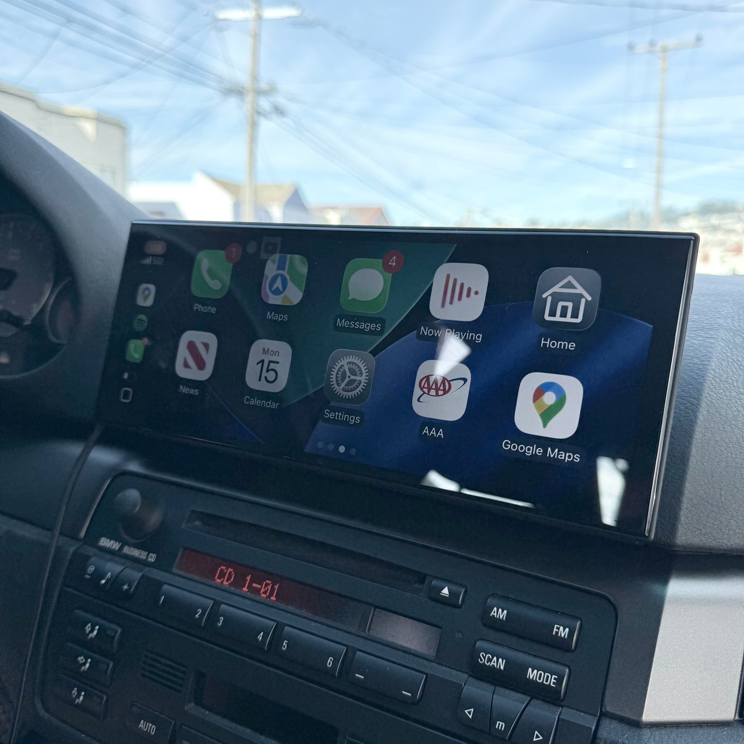 BMW E46 Wireless CarPlay Screen Mount